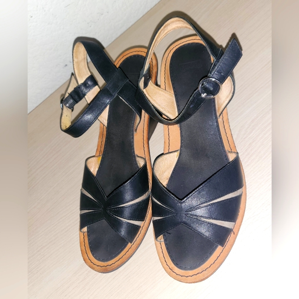 Size EU 40 Camper sandals All leather